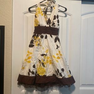 White leaf print spring formal dress